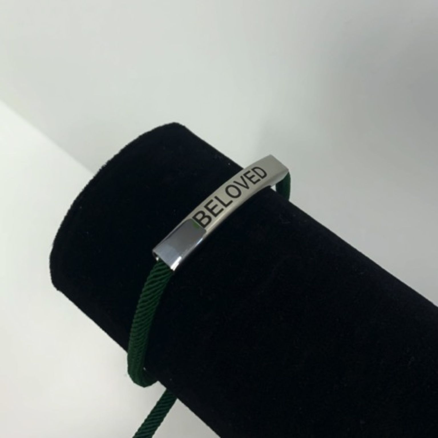 MA47610 - Touwarmband Beloved groen