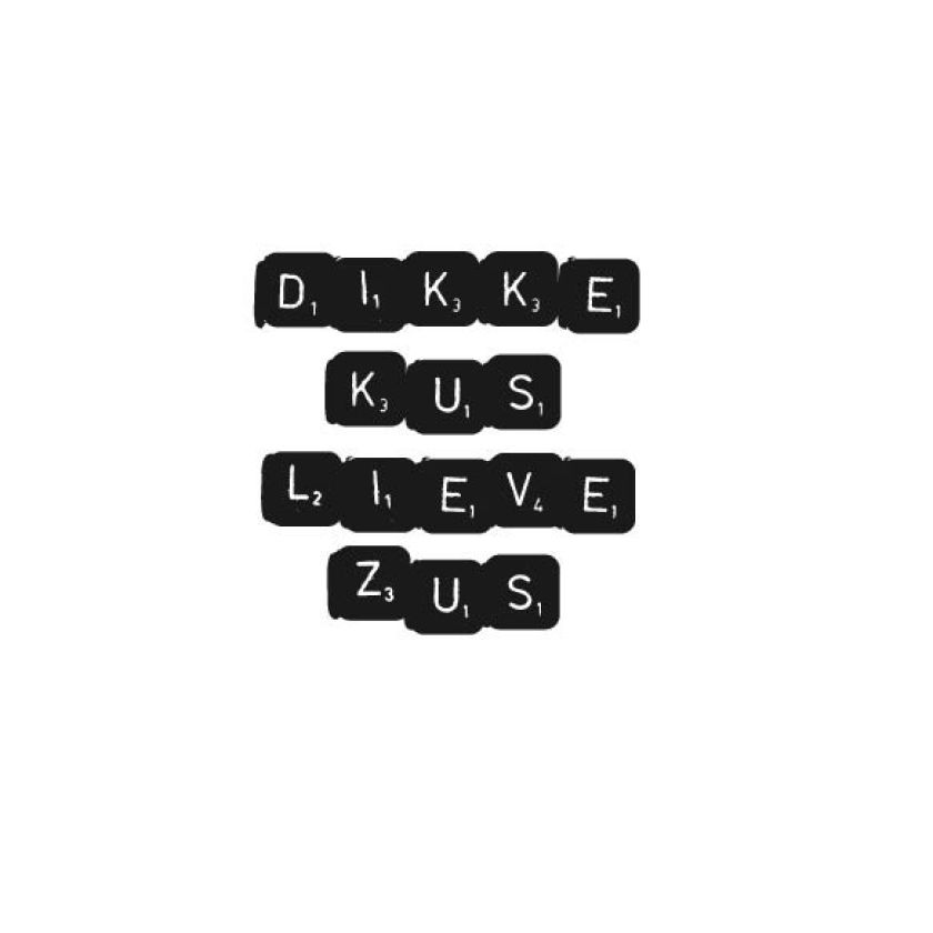 Kaart 'Dikke kus lieve zus' - MA32006 -  Words&Letters bij MajesticAlly