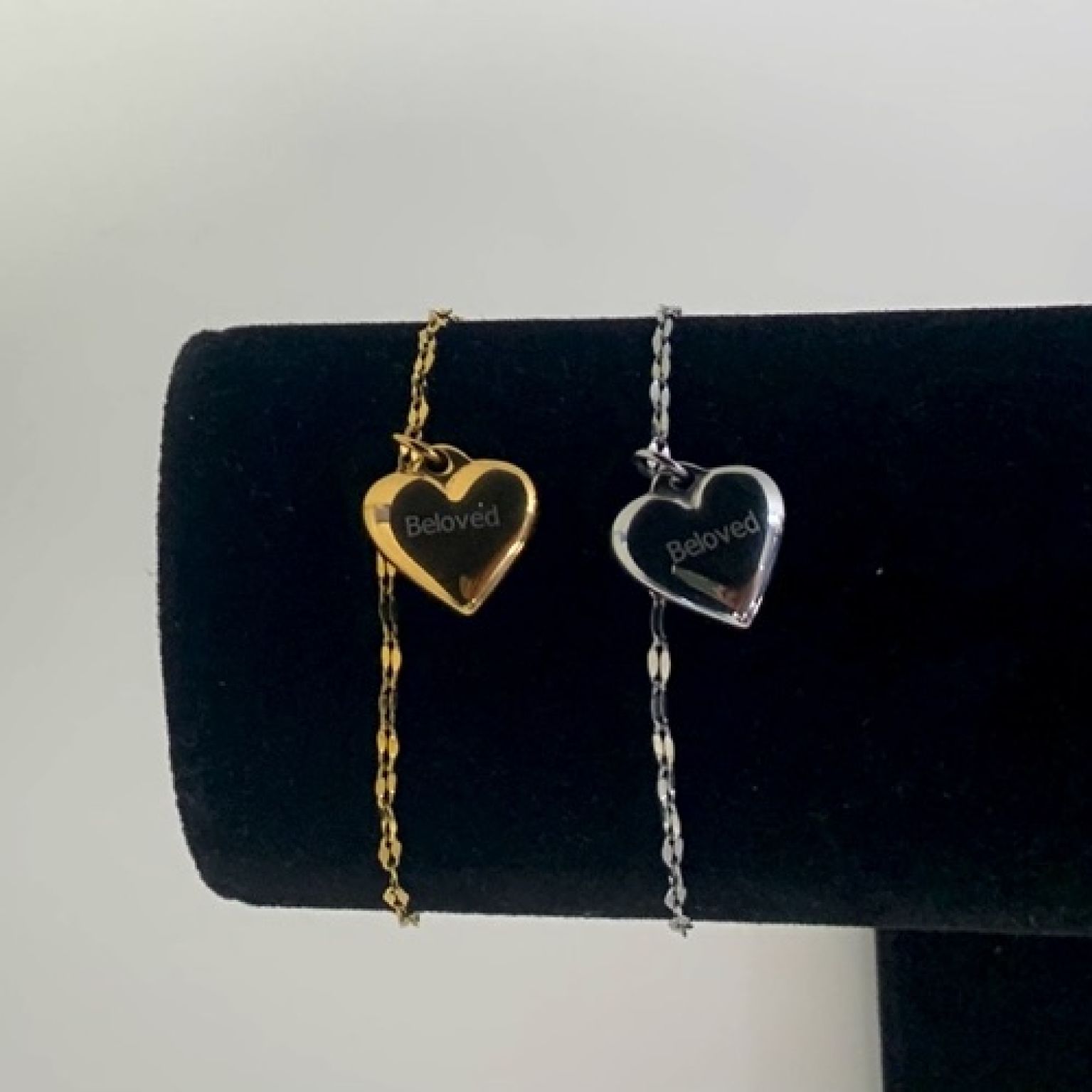 MA47212-MA47213 - armband hanger Beloved