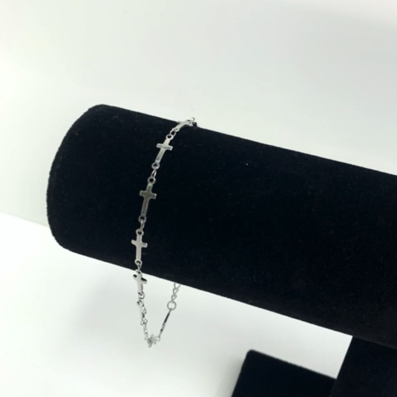 MA47209 - Armband geschakelde kruisjes zilver