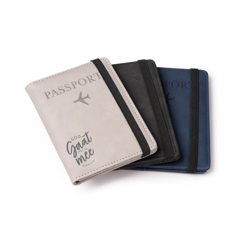 Combinatie Paspoortmapjes scaled 808dad3a
