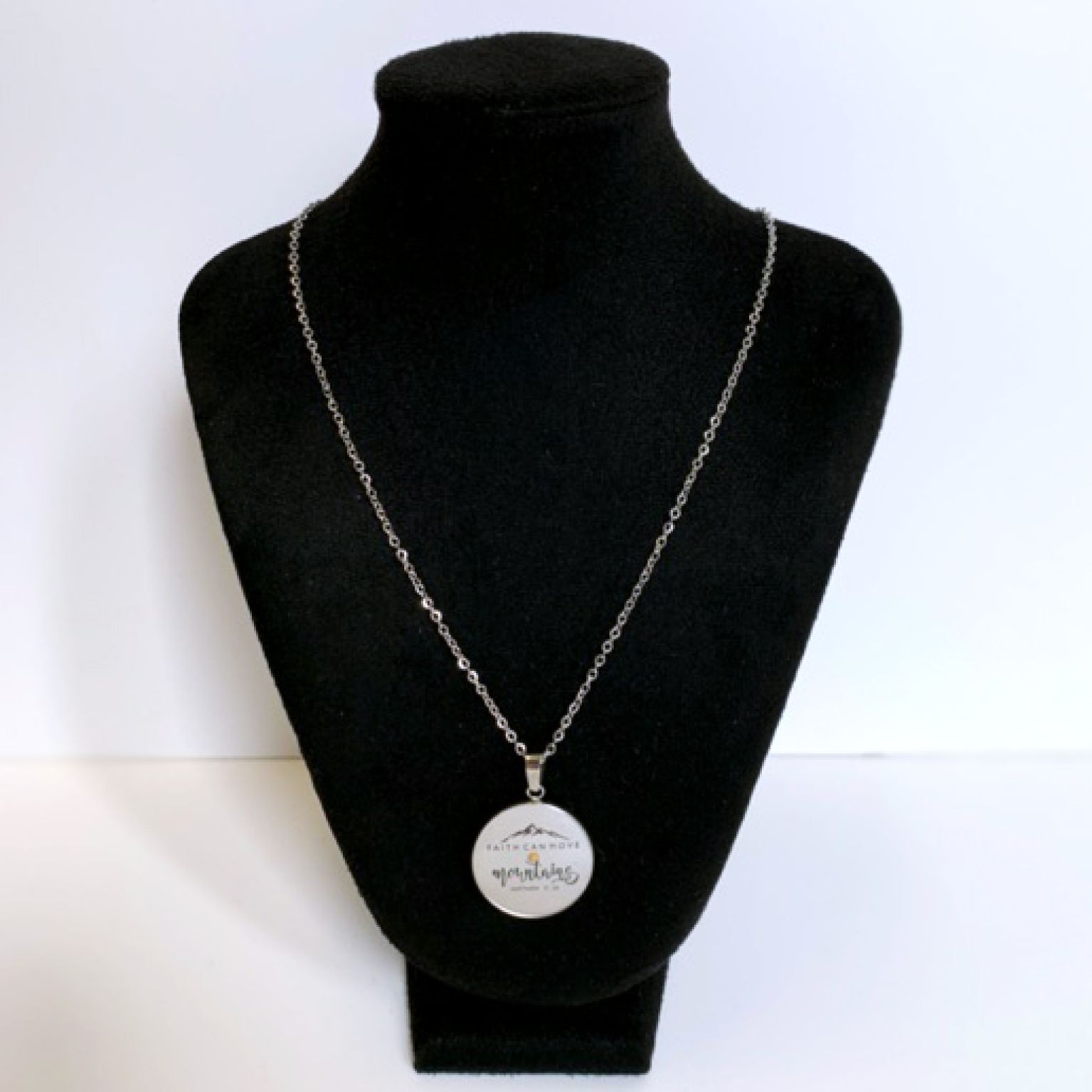 MA47102 - Ketting Mountains