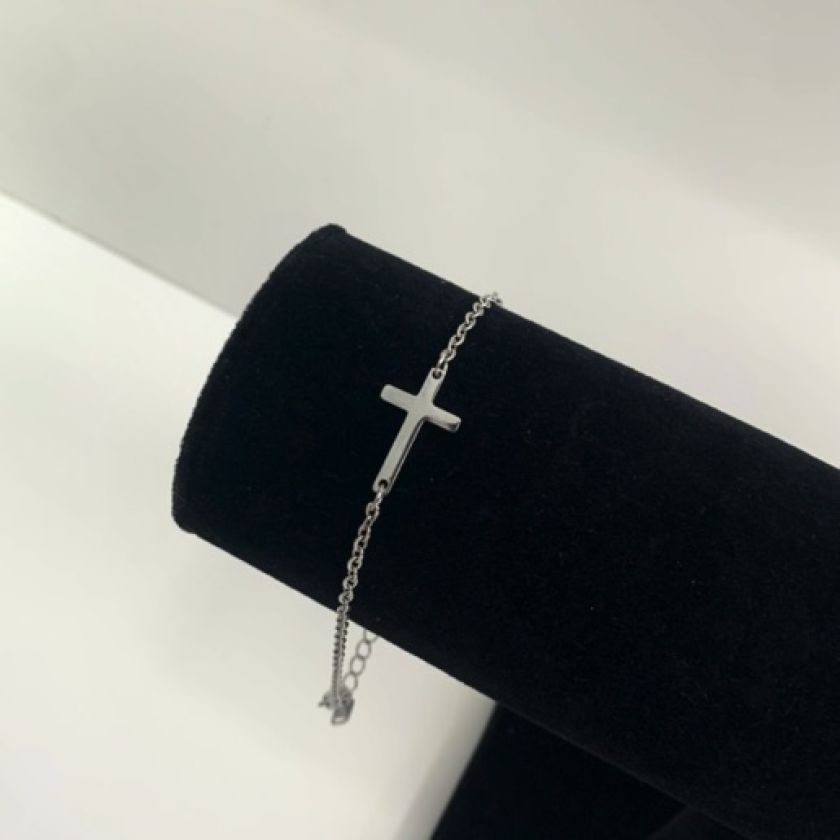 MA47207 - armband kruisje zilver