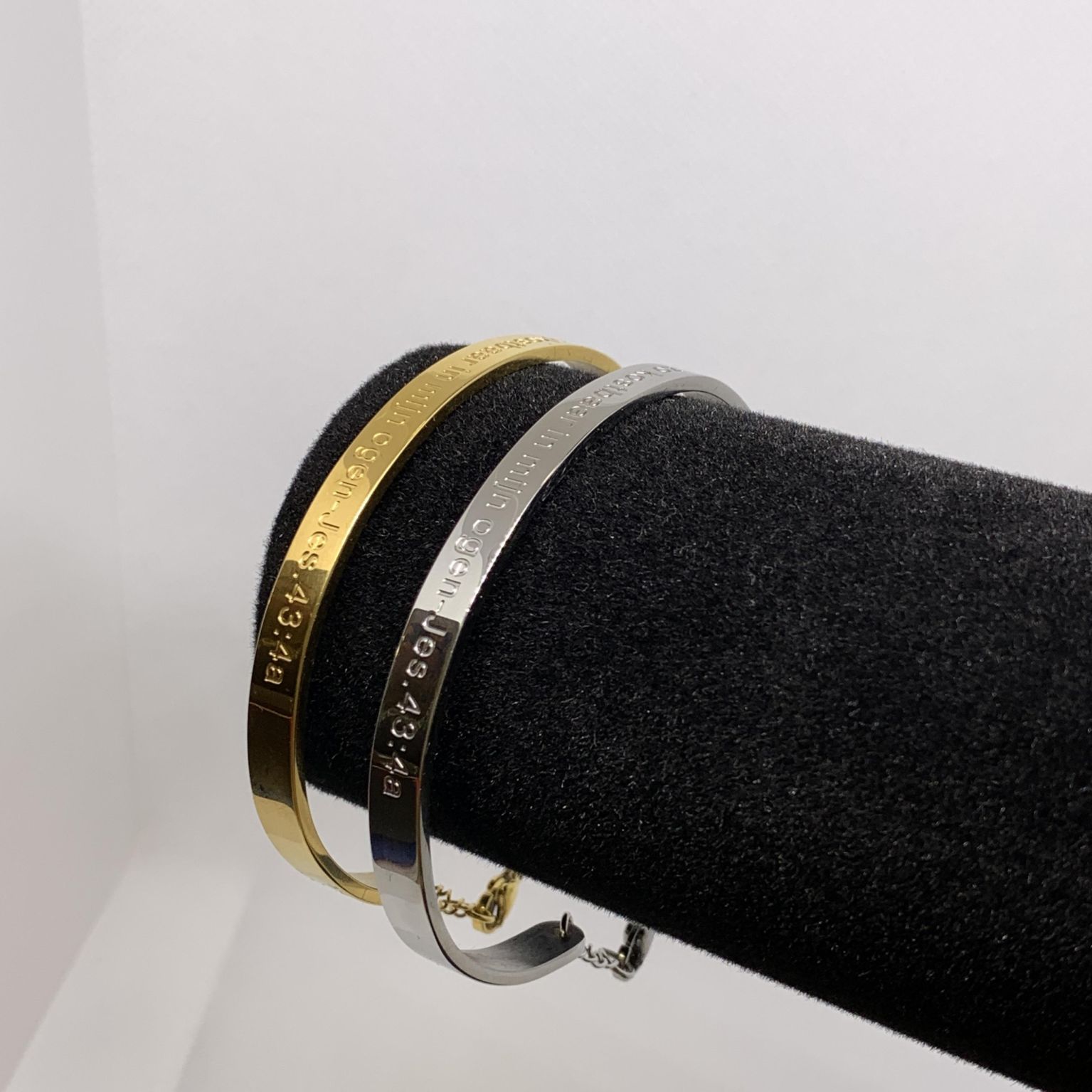 MA47301N, Bangle armband Jesaja 43