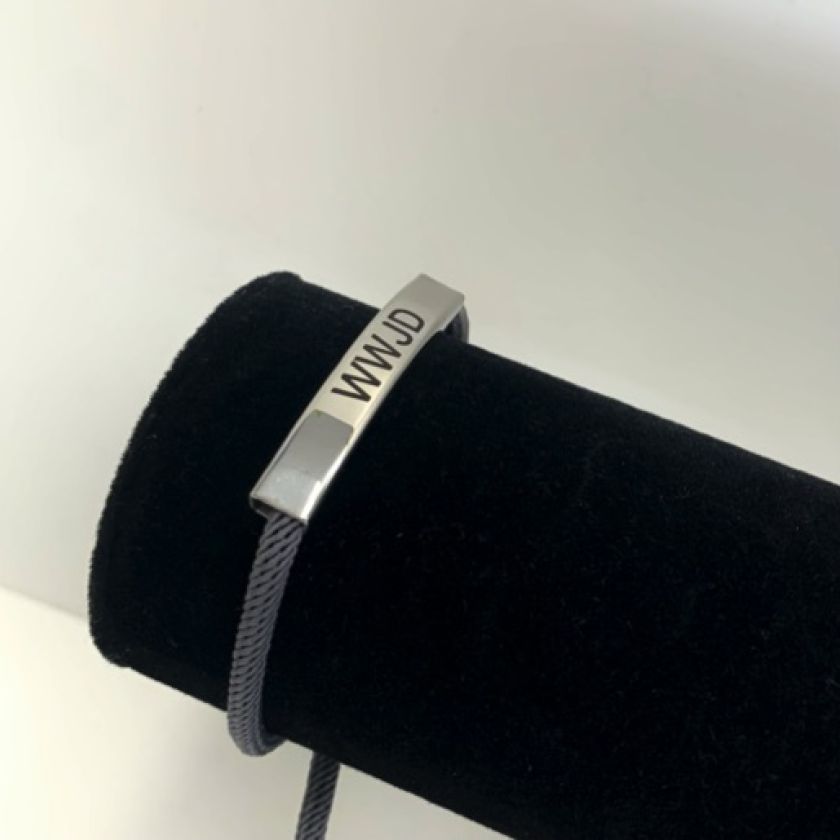 MA47602 - Touwarmband WWJD grijs