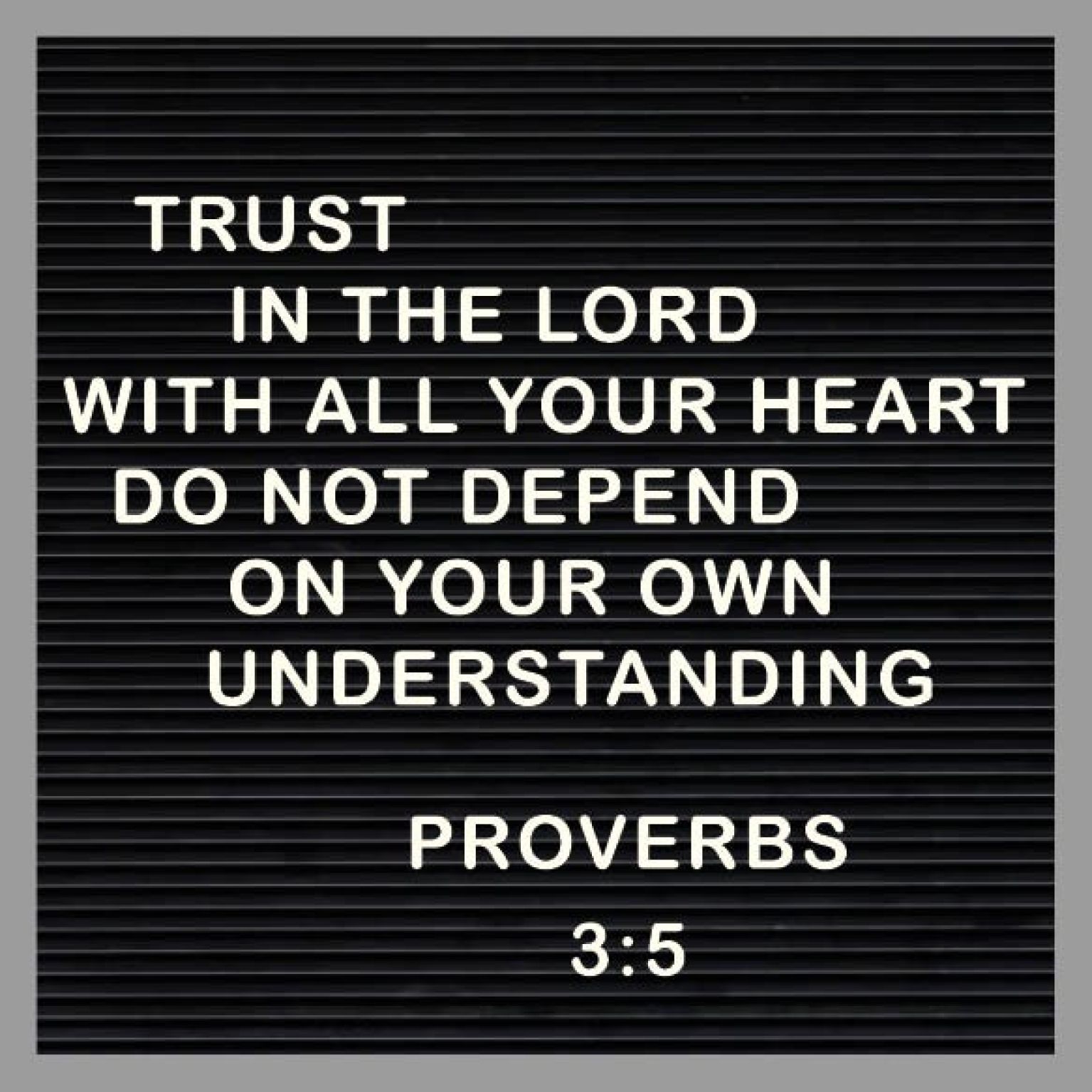 Kaart 'Trust in the Lord' - MA32005 -  Words&Letters bij MajesticAlly