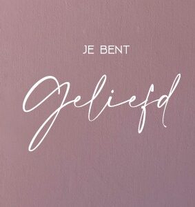 Minikaart 'Jij bent geliefd' - 552596MK -  Minikaartjes bij MajesticAlly