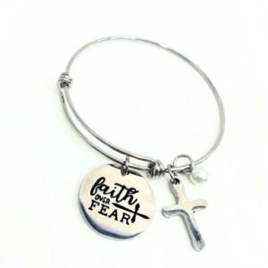 MA47308 - Bangle Faith over fear